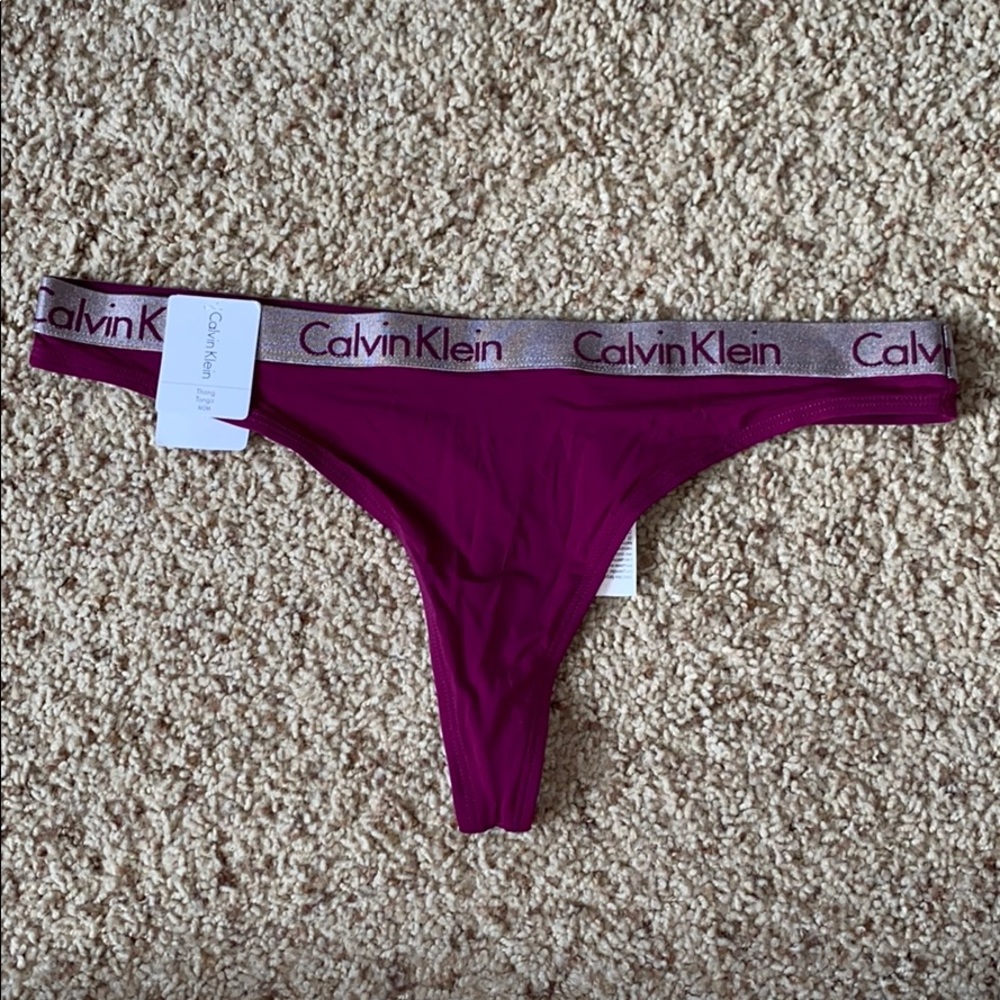 NWT Calvin Klein Purple Thong - M